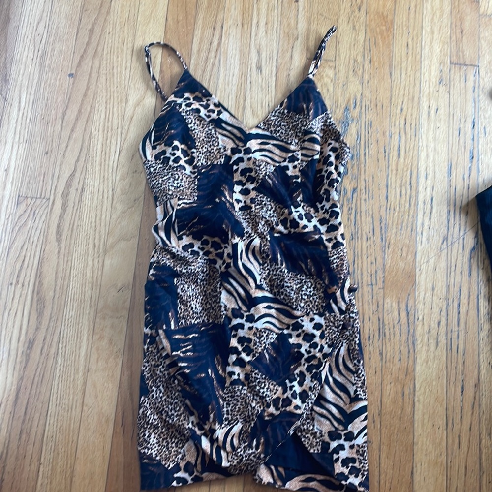 Urban Outfitters size small leopard dress